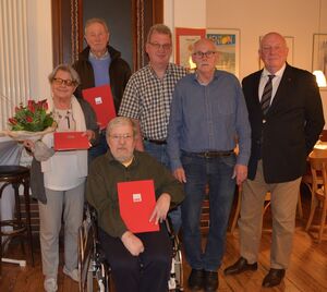 V.l.n.r Elke Dorsch-Wagner, Siegfried Postler, Christian Huck, Andreas Schulmeister, Paul Haußmann und Werner Schmoll