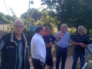 Wolfgang Fritz, Verwaltungsvorstand des FV Oos und SPD Stadträte beim FV