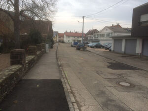 Alte Dorfstraße auf der "langen Sanierungsbank"?